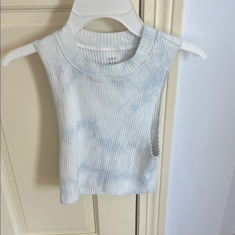 Blue and White Ribbed Sleeveless Top